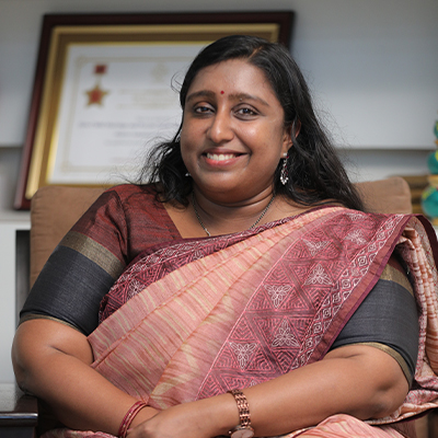 ஸ்ரேயா பி சிங்.ias
